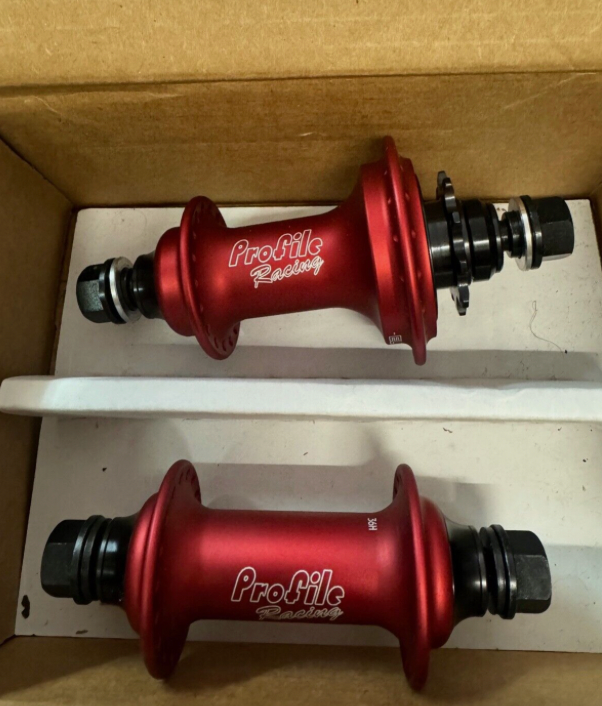 PROFILE RACING MATTE RED BLOOD MOON ELITE HUB SET HUBS RHD