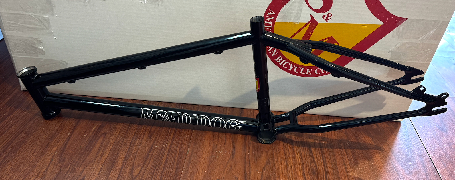 2024 S&M MAD DOG 20" FRAME DISC IN STOCK AND SHIPPING!