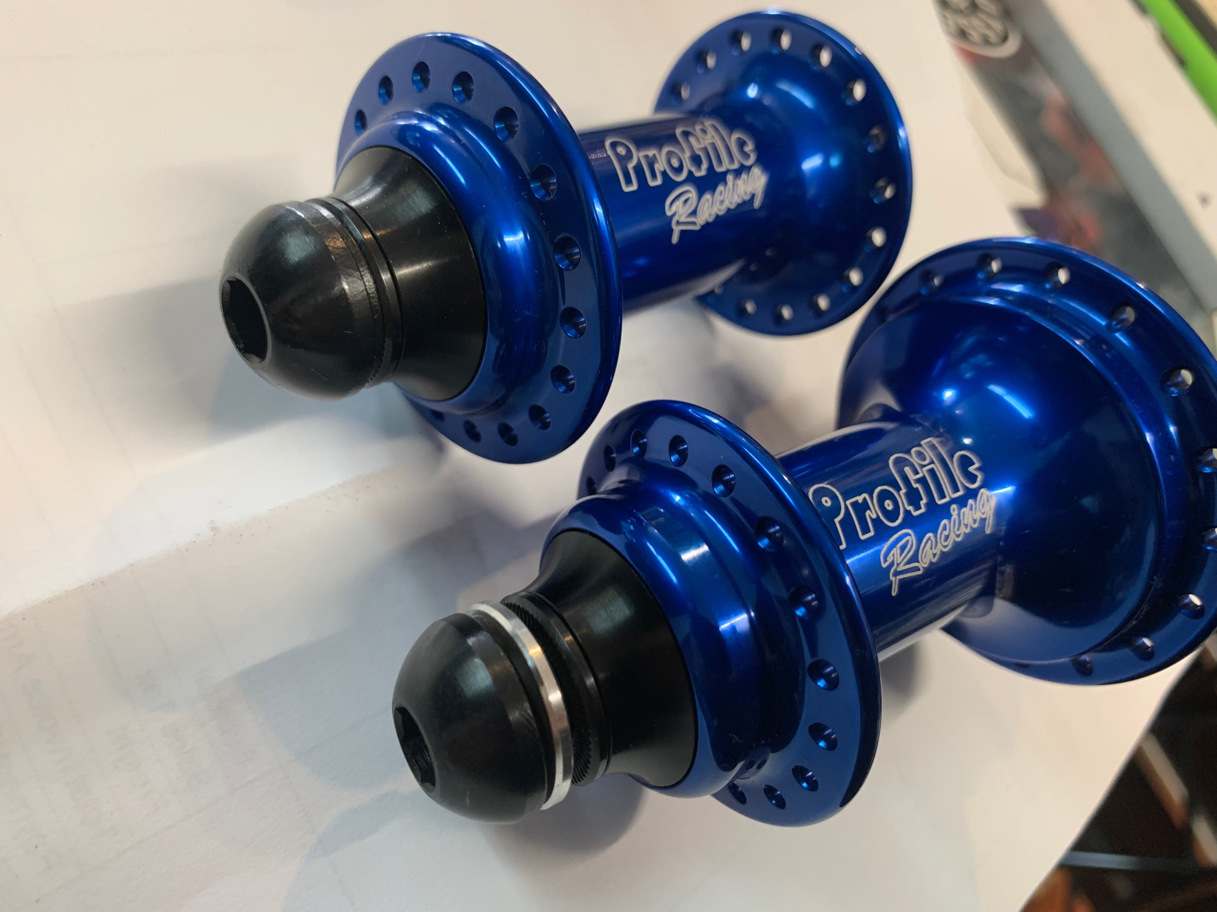 Profile Elite Hub set Blue RHD