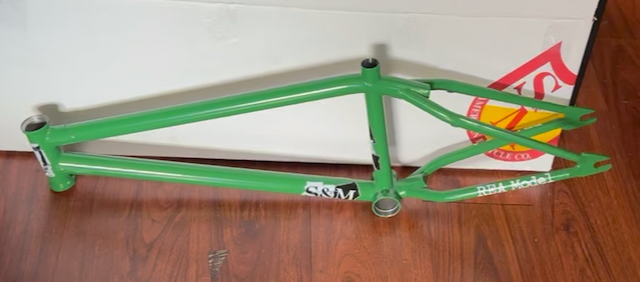 S&M REA Frame Aryei Levenson