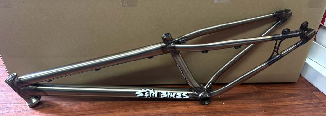S&M BJ DJ DIRT JUMPER FRAME BIG JUMPER 3RD BATCH. OCT/NOV 2026