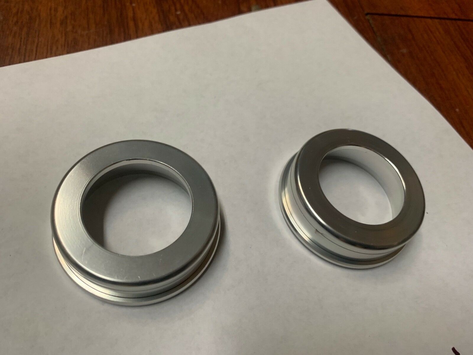 HARO AMERICAN BOTTOM BRACKET CUPS SILVER MID BB FUSION