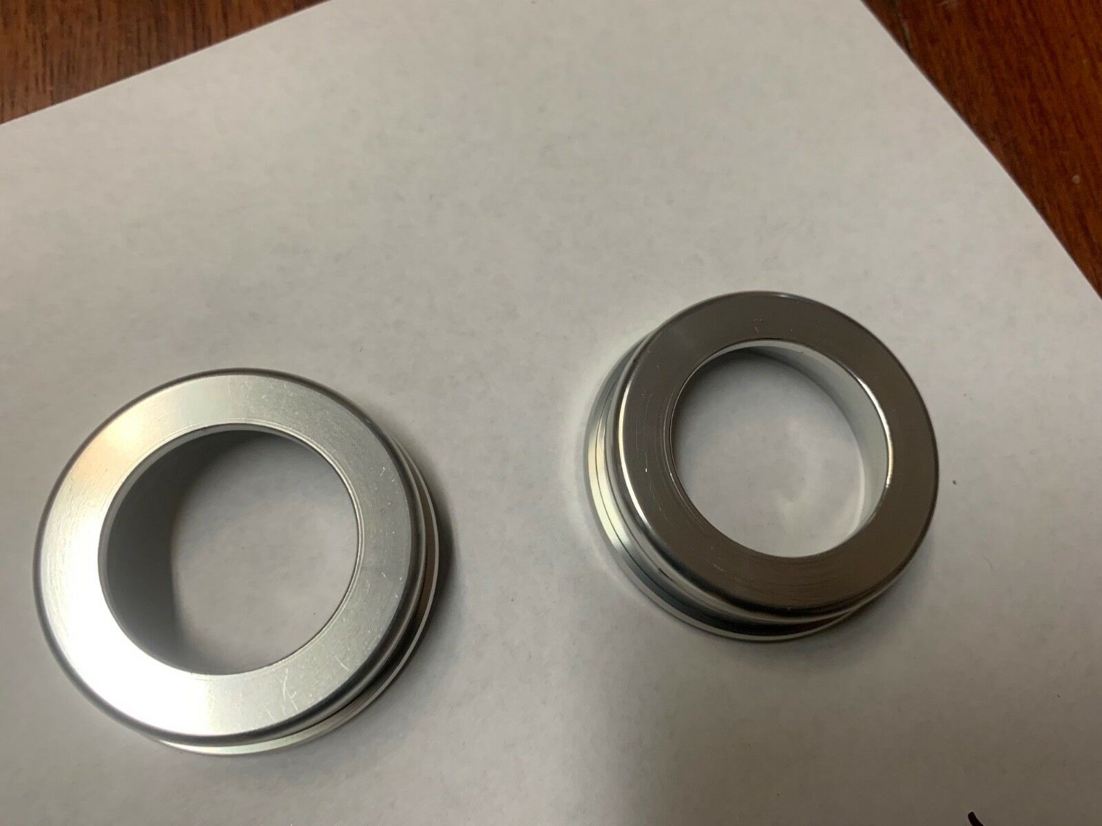 HARO AMERICAN BOTTOM BRACKET CUPS SILVER MID BB FUSION