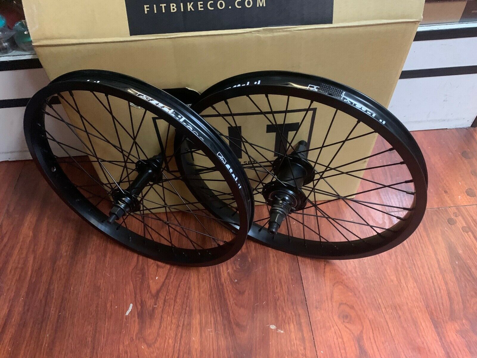 FIT 18 INCH FREECOASTER BLACK WHEEL SET WHEELS